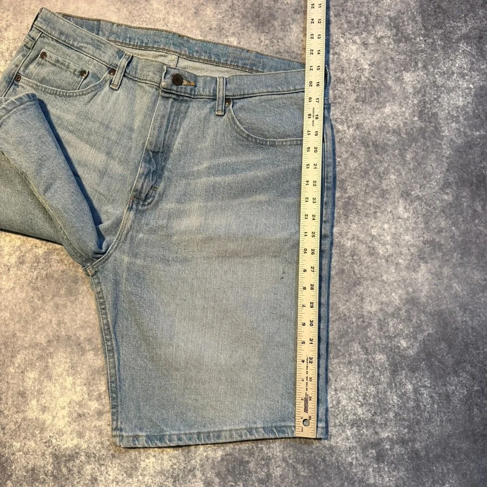 Vintage Wrangler Mens‎ Relaxed Fit Denim Jean Shorts Light Wash Size 36 Jorts